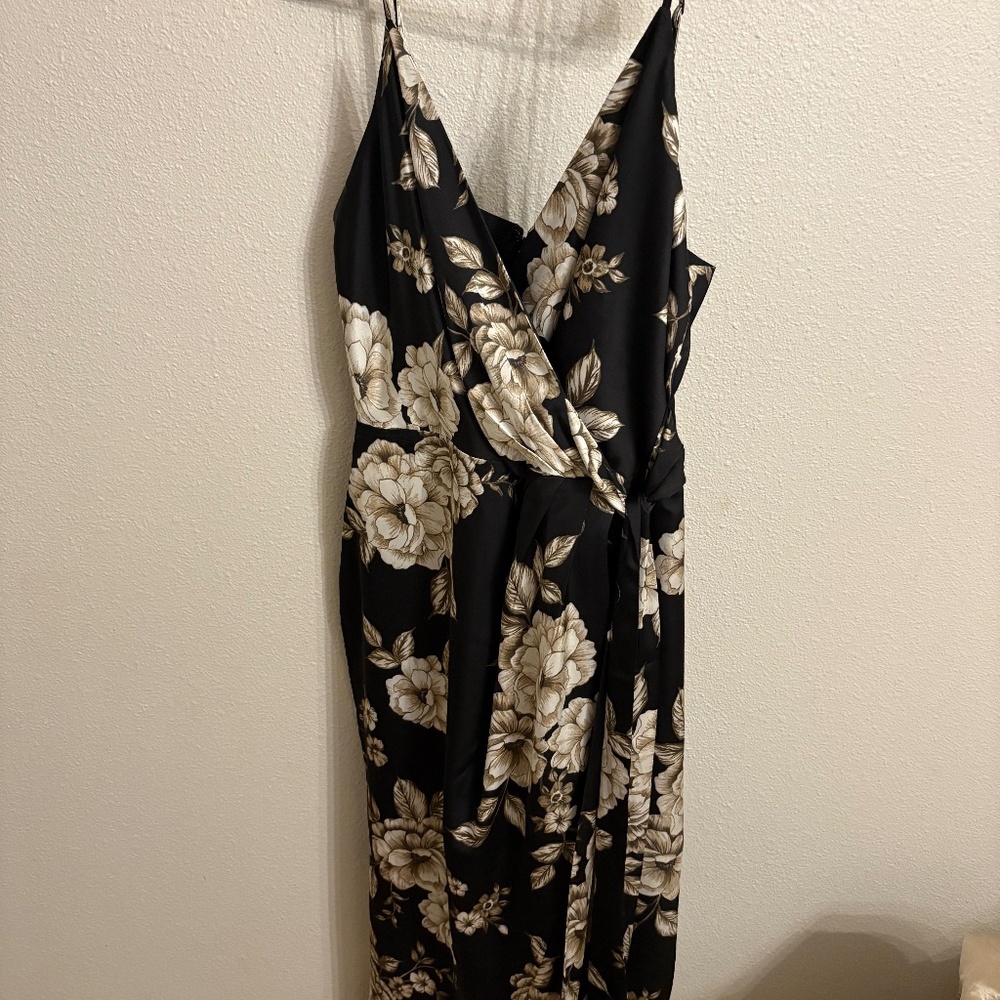 Silky Dress, black and gold/cream floral